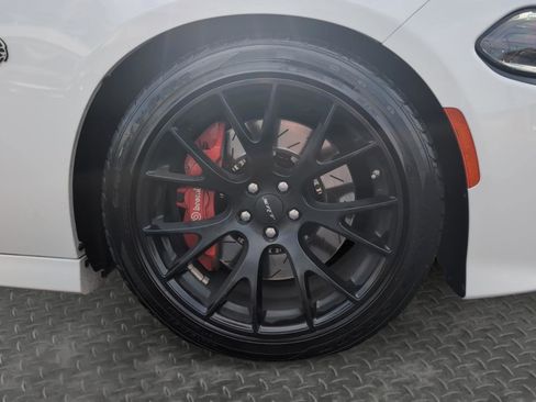 Used 2016 Dodge Charger SRT Hellcat w/ Harman/Kardon Audio Group RWD image 27