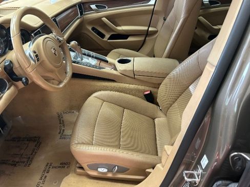 Used 2011 Porsche Panamera 4S image 11