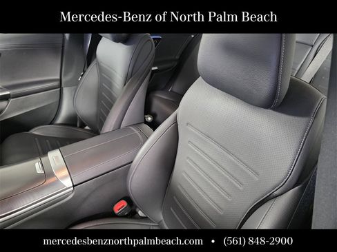Used 2024 Mercedes-Benz C 300 Sedan image 10