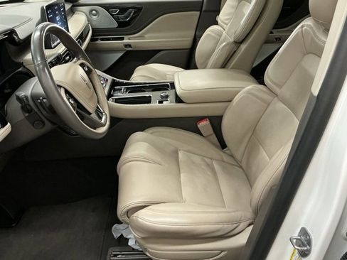 Used 2021 Lincoln Aviator Reserve w/ Equipment Group 201A image 12