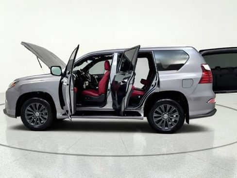 Used 2021 Lexus GX 460 Premium AWD/4WD image 15