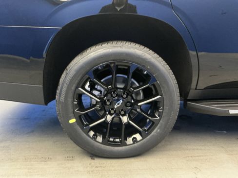 New 2026 Chevrolet Tahoe High Country w/ Sun And Tow Package AWD/4WD image 8