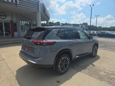 New 2026 Nissan Rogue Platinum w/ Platinum Premium Package AWD/4WD image 4