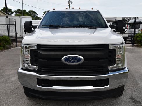 Used 2018 Ford F350 XL w/ Power Equipment Group image 2