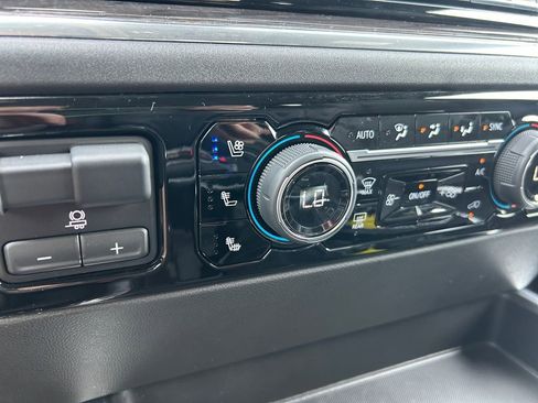 Used 2024 Chevrolet Silverado 1500 LTZ image 37