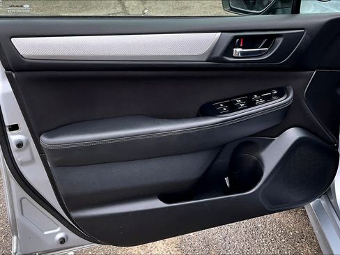 Used 2016 Subaru Legacy 2.5i Premium image 20