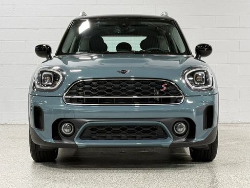 Used 2024 MINI Cooper Countryman S FWD image 3