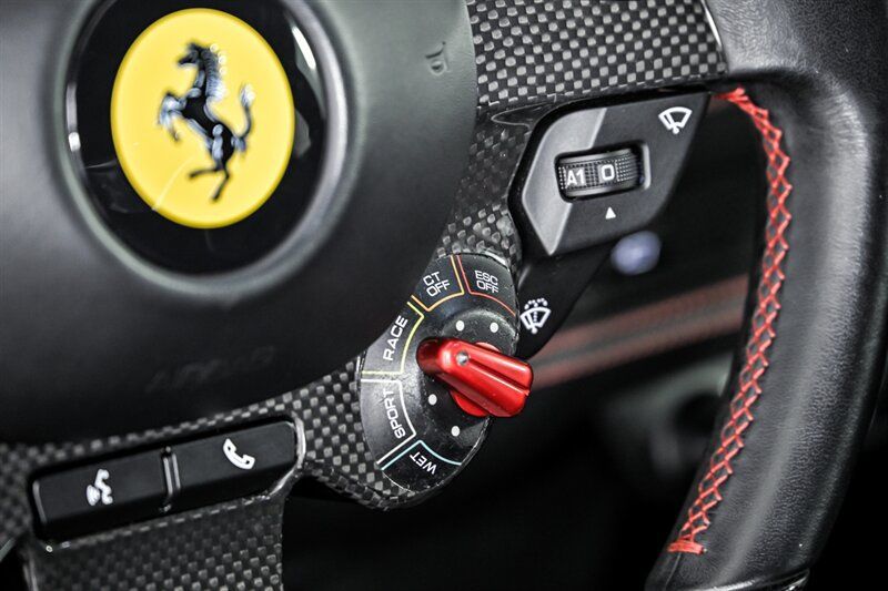 Used 2022 Ferrari F8 Tributo RWD image 28