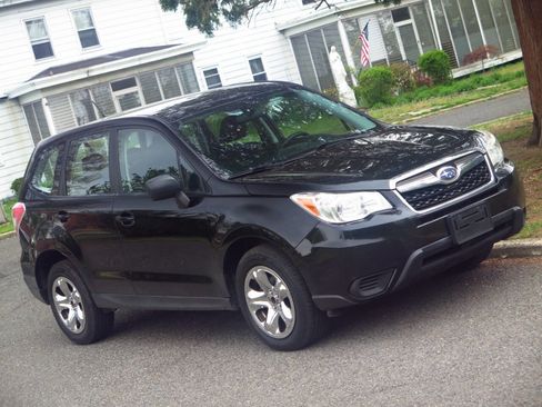 Used 2014 Subaru Forester 2.5i AWD/4WD image 30
