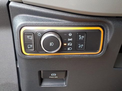 Used 2022 Ford Bronco Badlands w/ Sasquatch Package image 19