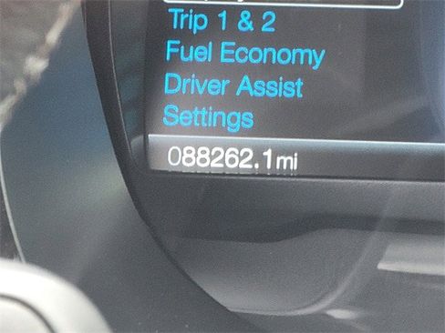 Certified 2019 Ford Ranger Lariat w/ Equipment Group 501A Mid image 36