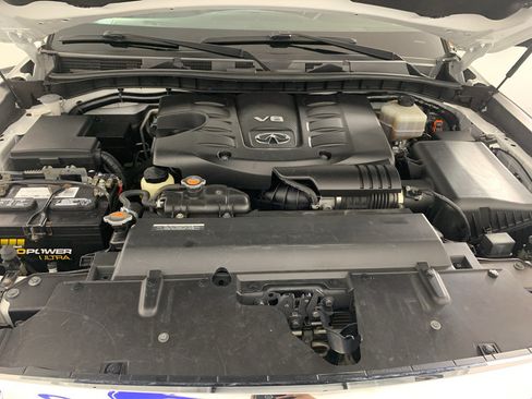 Used 2018 INFINITI QX80 2WD w/ Driver Assistance Package image 11