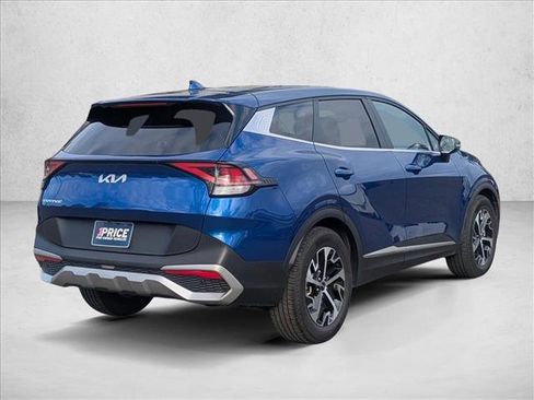 Used 2023 Kia Sportage EX image 5
