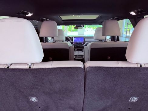 Certified 2024 Lexus TX 350 FWD w/ Captains Chair Package image 18