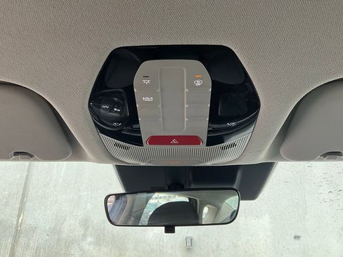 Used 2025 Kia K4 LXS image 15