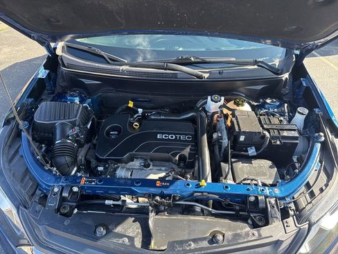 Used 2020 Chevrolet Equinox LT image 17