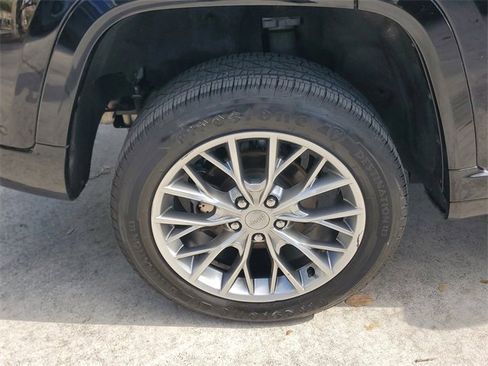 Used 2022 Jeep Grand Cherokee Summit w/ Adv Protech Group IV image 6