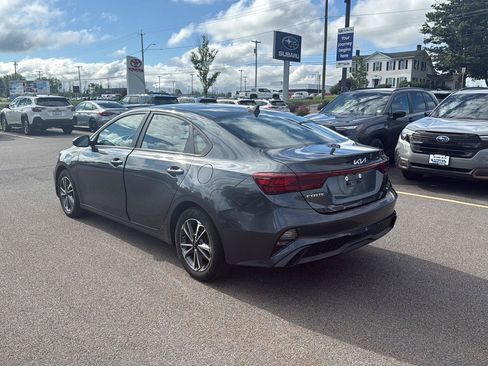 Used 2023 Kia Forte LXS FWD image 6
