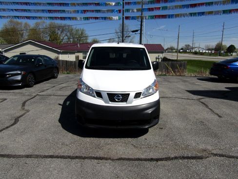 Used 2014 Nissan NV200 SV w/ Back Door Glass Package image 2