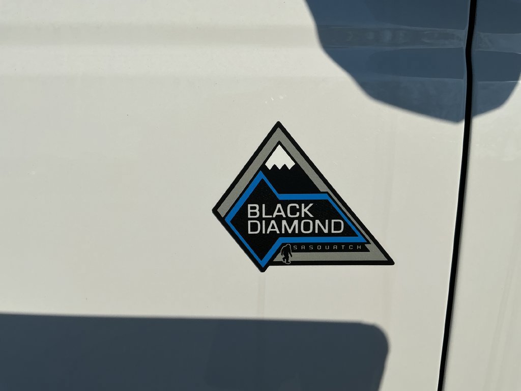 Used 2023 Ford Bronco Black Diamond w/ Sasquatch Package AWD/4WD image 9