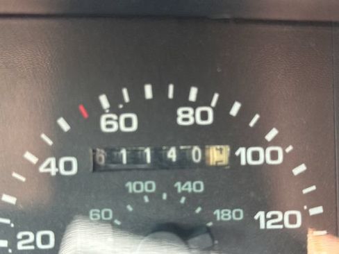 Used 1988 Ford Mustang GT RWD image 17