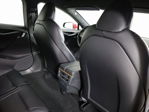 Used 2020 Tesla Model S Long Range Plus image 44