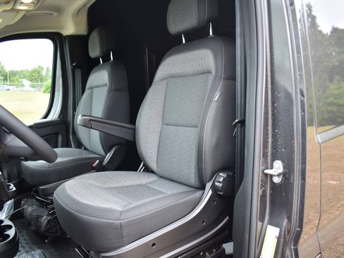 New 2026 RAM ProMaster 1500 w/ Premium Convenience Group FWD image 27