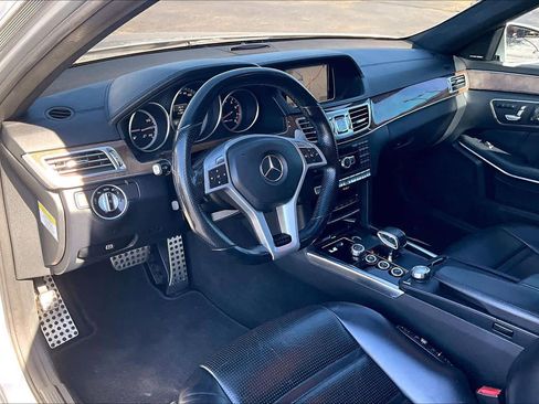 Used 2014 Mercedes-Benz E 63 AMG 4MATIC Sedan image 18