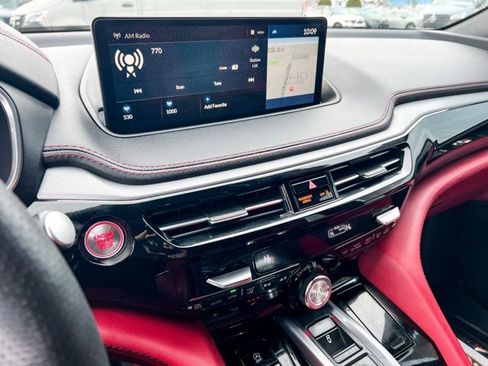 Used 2022 Acura MDX A-Spec image 19