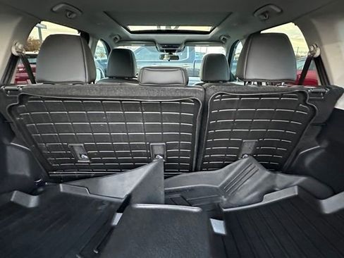 Certified 2022 Nissan Rogue SV w/ SV Premium Package image 20