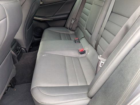 Used 2020 Lexus IS 300 F Sport image 9