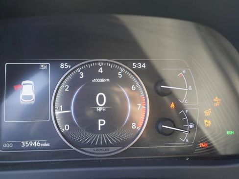 Used 2019 Lexus UX 200 FWD image 10