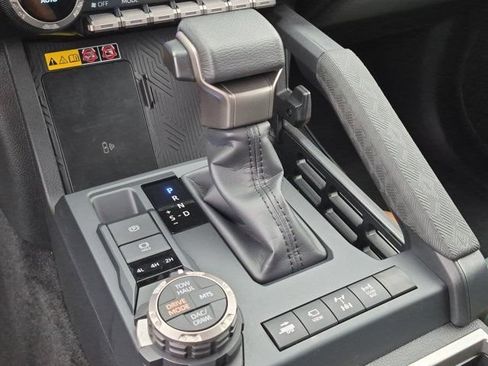 Used 2026 Toyota Tacoma 4x4 Double Cab Hybrid image 15