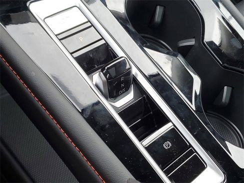 New 2026 Volkswagen Atlas Peak Edition image 30