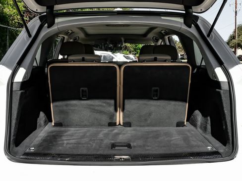 Used 2021 Audi Q7 3.0T Premium w/ Convenience Package image 59