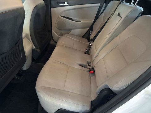 Used 2019 Hyundai Tucson SE image 13