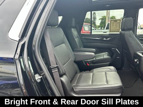 Used 2023 GMC Yukon Denali RWD image 30
