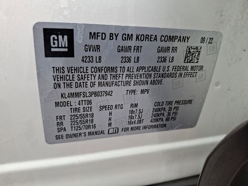 Certified 2023 Buick Encore GX Essence w/ Experience Buick Package image 27