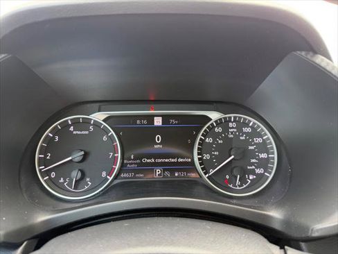 Used 2024 Nissan Sentra SV FWD image 23