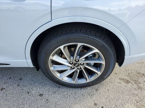 New 2026 Lincoln Corsair Grand Touring AWD/4WD image 8
