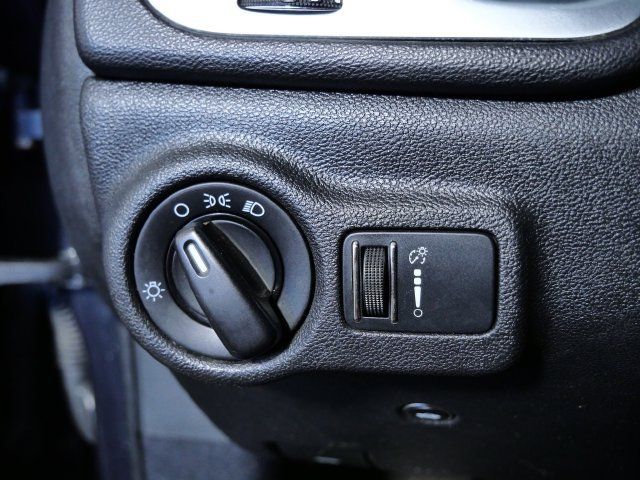 Used 2013 Dodge Dart SXT FWD image 22