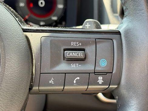 Certified 2023 Nissan Rogue Platinum w/ Platinum Premium Package AWD/4WD image 23