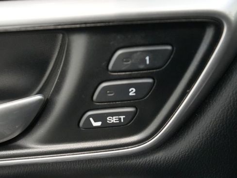 Used 2019 Honda CR-V EX-L image 17