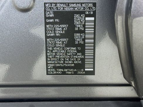 Used 2020 Nissan Rogue SV image 32