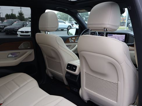 Certified 2025 Mercedes-Benz GLE 450 4MATIC image 25
