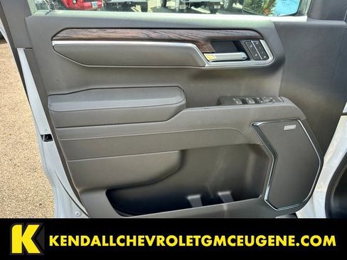 New 2025 GMC Sierra 1500 SLT w/ SLT Premium Package image 15