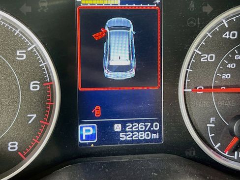 Used 2021 Subaru Ascent Premium w/ Convenience Package image 12