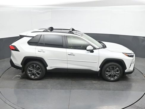 Used 2024 Toyota RAV4 Limited w/ Advanced Technology Package AWD/4WD image 32