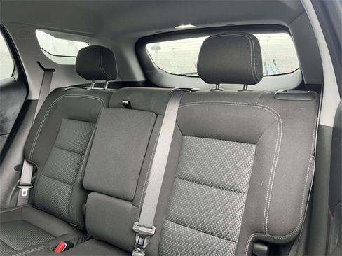 Used 2022 GMC Terrain SLE w/ Driver Convenience Package image 27