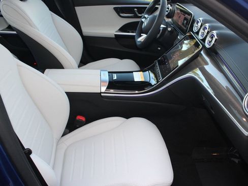 Certified 2026 Mercedes-Benz C 300 Sedan image 33
